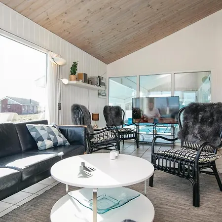 Casa de Férias Pet Friendly In With Kitchen Løkken