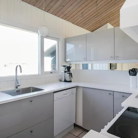 Pet Friendly In With Kitchen Casa de Férias