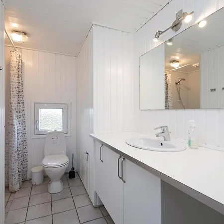 Pet Friendly In With Kitchen Casa de Férias